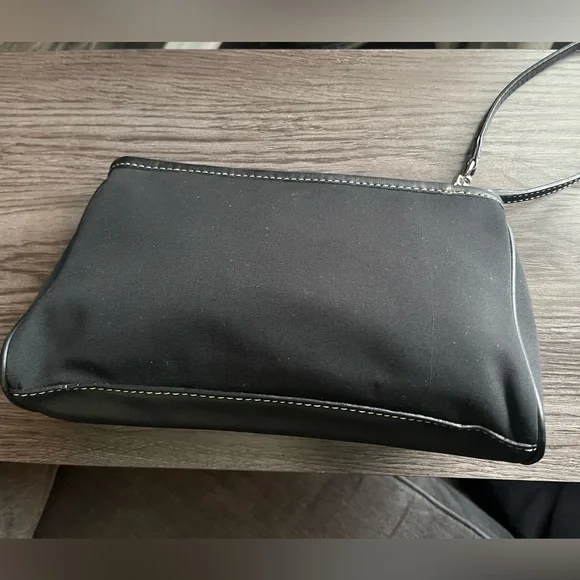 Cole Haan Black Leather Trim Wristlet Clutch Silver Lift Lock Nylon Mini Bag 9” - Picture 4 of 12